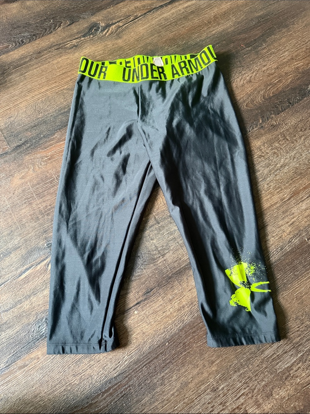 Under Armour Black Capri Leggings with Neon Yellow Waistband and Logo
